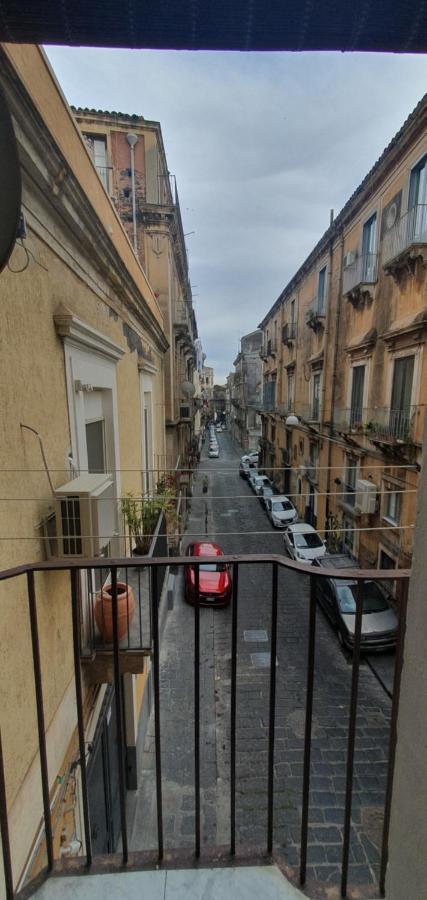 Domus Odeon La Casa Nel Parco Archeologico Di Catania Apartment Ngoại thất bức ảnh